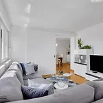 Bay View マカルスカ