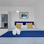 アパート Bay View マカルスカ